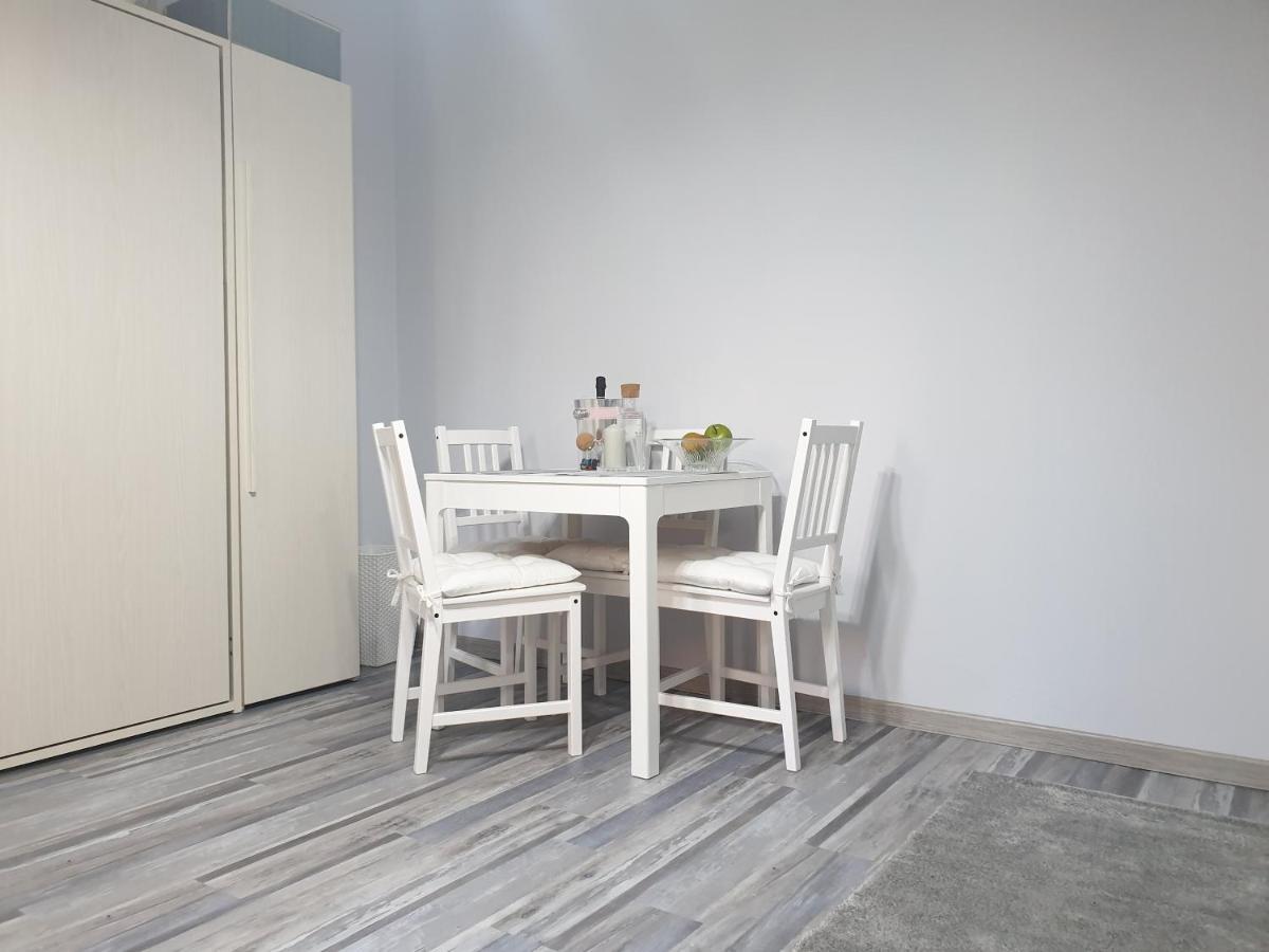 Azur Apartment Sirmione Zewnętrze zdjęcie